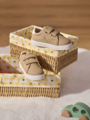 Zdjęcie produktu Sinsay - Trampki zapinane na rzepy Winnie the Pooh - beżowy