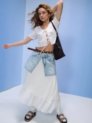 Sinsay - Wiskozowa asymetryczna spódnica midi z falbaną - biały