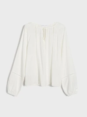 Sinsay - Wiskozowa bluzka z ażurowymi wstawkami - kremowy