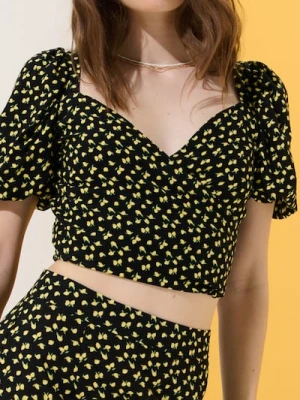 Sinsay - Wiskozowa bluzka z bufkami z motywem cytryny - czarny