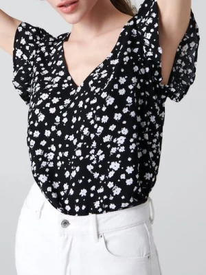 Sinsay - Wiskozowa bluzka ze wzorem - czarny