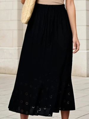 Sinsay - Wiskozowa spódnica midi z ażurowymi detalami - czarny