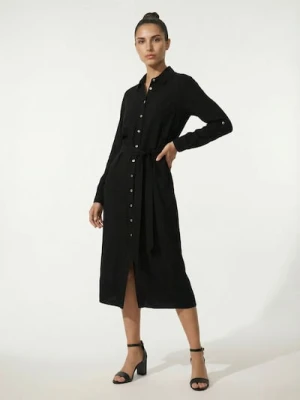 Sinsay - Wiskozowa sukienka koszulowa z domieszką lnu - czarny