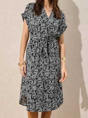 Sinsay - Wiskozowa sukienka midi w kwiaty - czarny