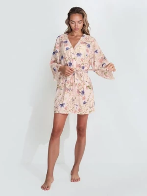 Sinsay - Wiskozowy szlafrok z kwiatowym wzorem i paskiem - różowy