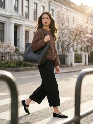 Sinsay - Żakardowa kurtka bomber z haftowanymi kwiatami - brązowy