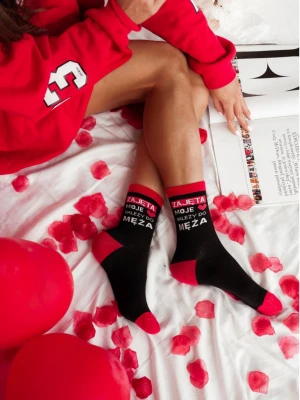 Skarpetki damskie z napisem ZAJĘTA - czarne  magmac 