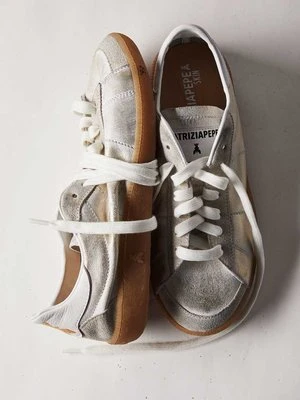 SKIN Sneakers '93 z laminowanej skóry nappa PATRIZIA PEPE