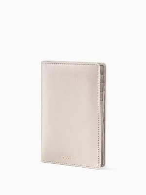 Skórzane etui na paszport beżowe Puccini