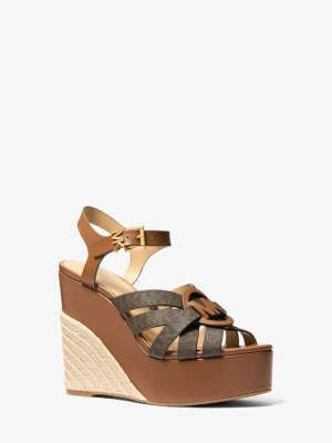 Skórzane Sandały Erika na koturnie z charakterystycznym logo Michael Kors BRĄZOWY (Brązowy)
