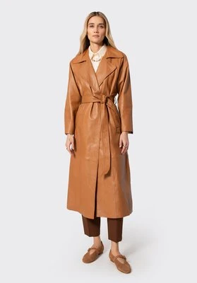 Skórzany damski płaszcz z paskiem karmelowy Wittchen