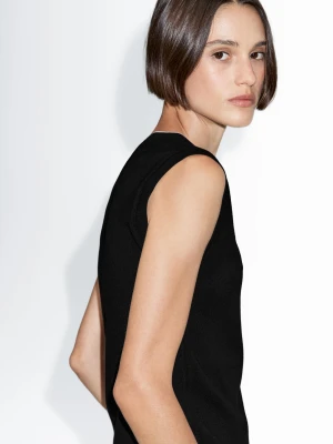 Sleeveless Top With Pocket Detail - Czarny - - Massimo Dutti - Female
