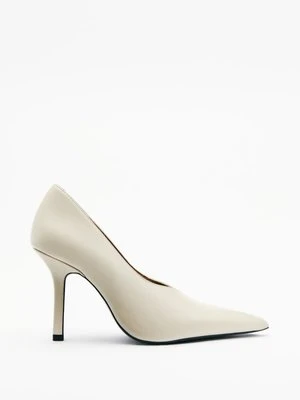 Slingback z lśniącej skóry PATRIZIA PEPE