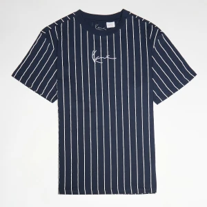 Small Signature Essential Pinstripe Tee Junior Karl Kani niebieski
