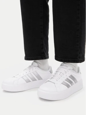 Sneakersy adidas Streettalk Bold KJ3857 Biały