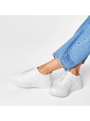 Sneakersy Armani Exchange XDX039 XV311 00152 Biały