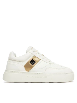 Sneakersy Armani Exchange XDX176 XV917 T779 Biały
