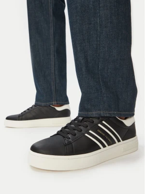 Sneakersy Armani Exchange XM002198 AF21421 MC024 Czarny