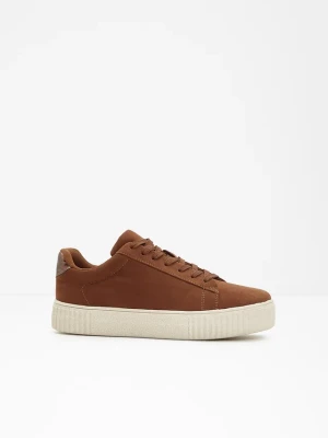 Sneakersy BonPrix brązowy