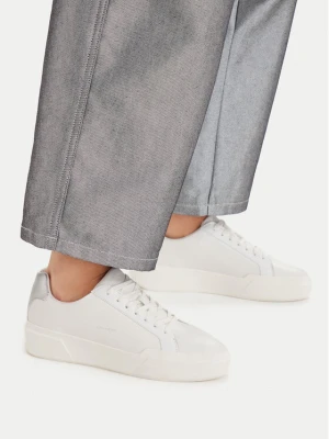Sneakersy Calvin Klein Chunky Cupsole Lace Up Lth Met YW0YW01948 Biały