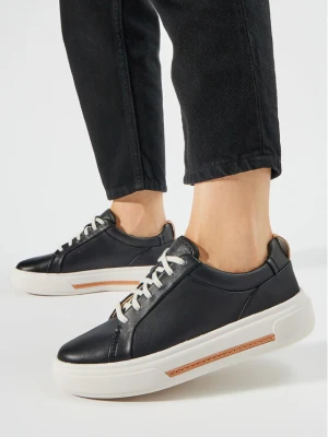 Sneakersy Clarks Hollyhock Walk 26176307 Czarny