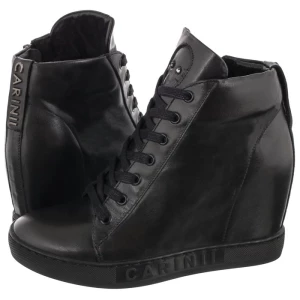Sneakersy Czarne B8252-E50-000-000-B88 (CI686-a) Carinii