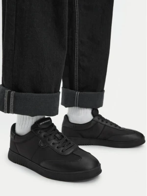 Sneakersy Emporio Armani EM003062 AF18210 UC001 Czarny