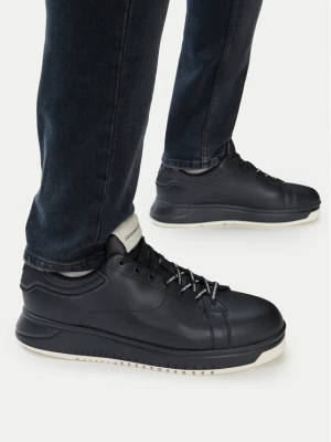 Sneakersy Emporio Armani EM003663 AF18212 MC105 Czarny