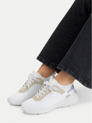 Sneakersy Guess FLJMLD FAB12 Biały