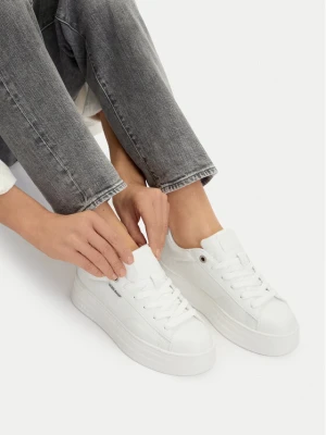 Sneakersy Guess Jeans WBEO-GSJ0917 Biały