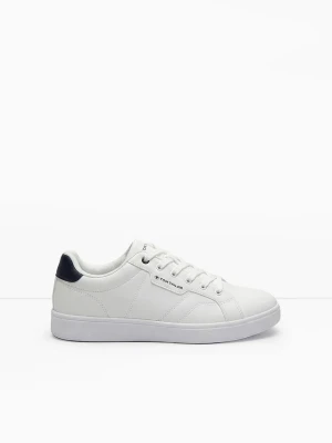 Sneakersy marki Tom Tailor BonPrix biały