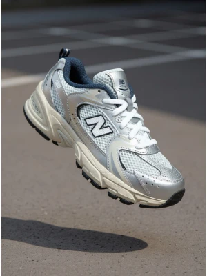 Sneakersy New Balance GR530KA Srebrny