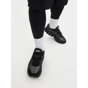 Sneakersy Nike Air Max DN8 SE HV4525 001 Czarny