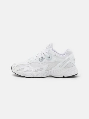 Sneakersy niskie adidas Originals