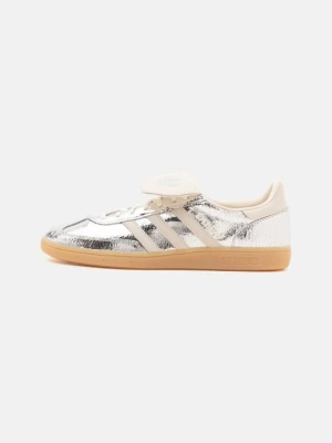 Sneakersy niskie adidas Originals srebrny