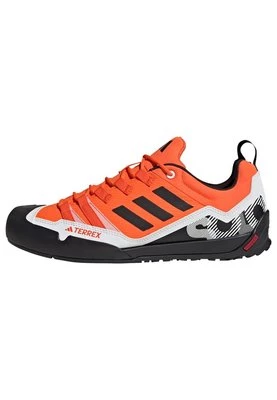 Sneakersy niskie adidas Terrex