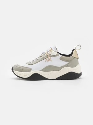 Sneakersy niskie Armani Exchange