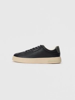 Zdjęcie produktu Sneakersy niskie Armani Exchange