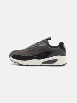 Sneakersy niskie Armani Exchange brązowy