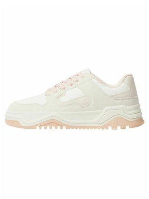 Sneakersy niskie Bershka