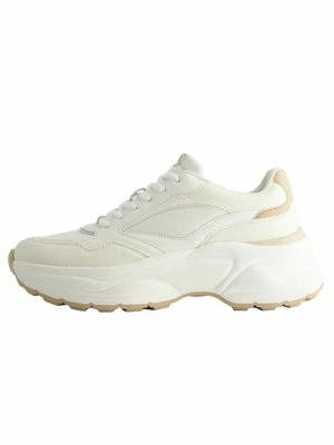 Sneakersy niskie Bershka