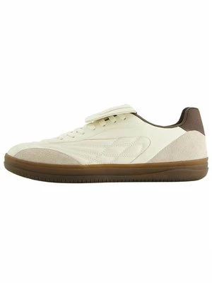 Sneakersy niskie Bershka