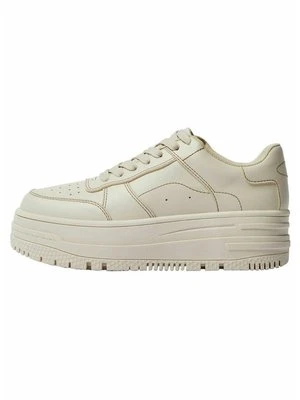 Sneakersy niskie Bershka