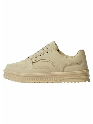 Zdjęcie produktu Sneakersy niskie Bershka