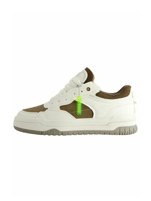 Zdjęcie produktu Sneakersy niskie Bershka