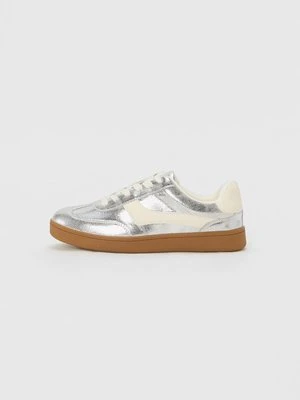 Sneakersy niskie Bianco