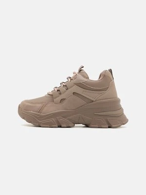 Sneakersy niskie Call it Spring
