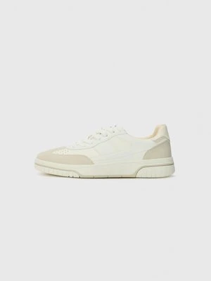 Sneakersy niskie Call it Spring