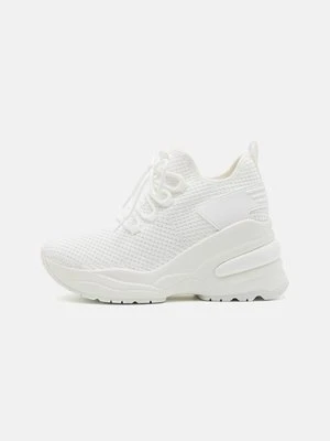 Sneakersy niskie Call it Spring