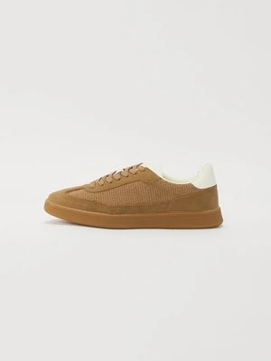 Sneakersy niskie Call it Spring